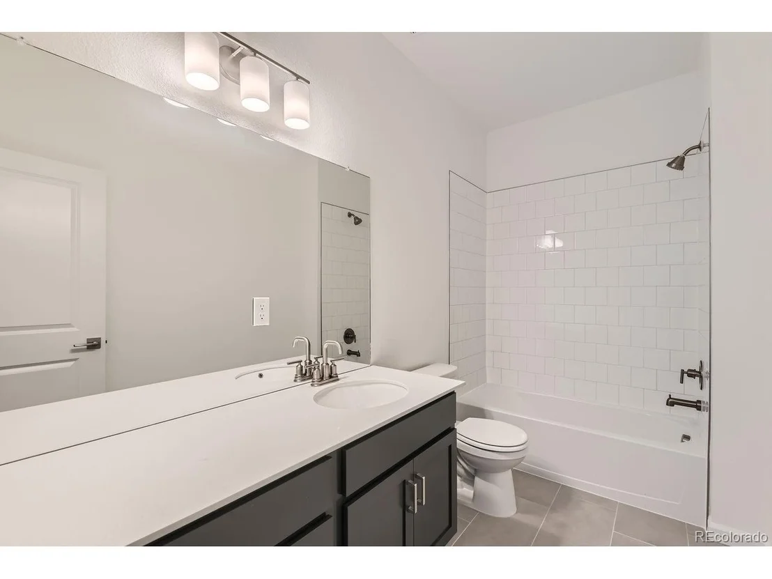 Photo of 856 Sunflower Dr