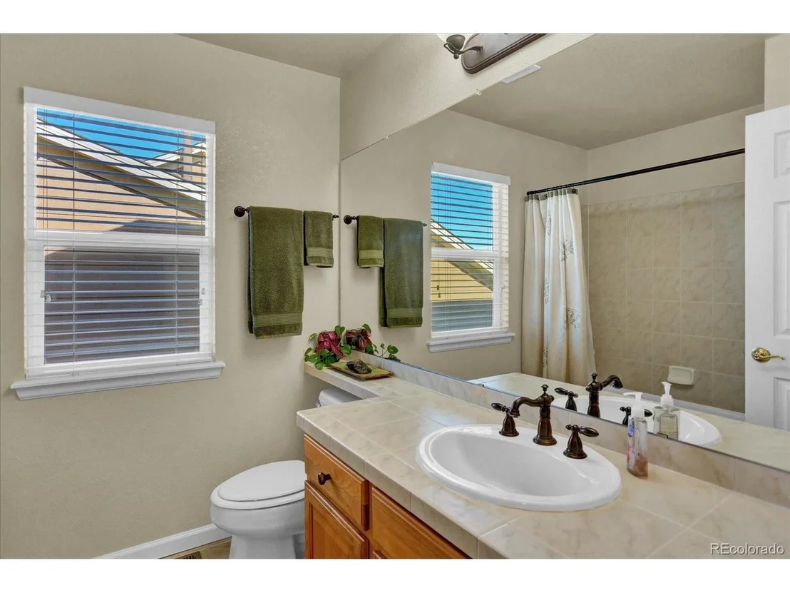 Photo of 8419 Devinney Ct