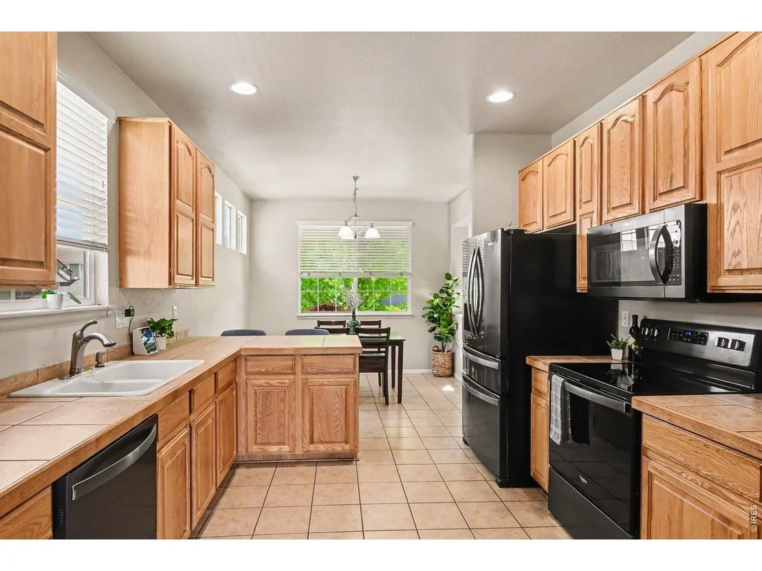Photo of 7562 Triangle Dr