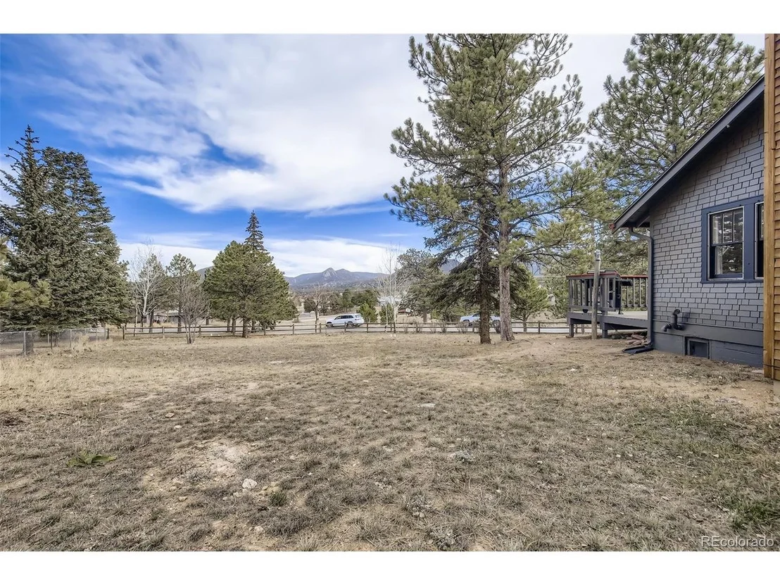 Photo of 178 Stanley Circle Dr