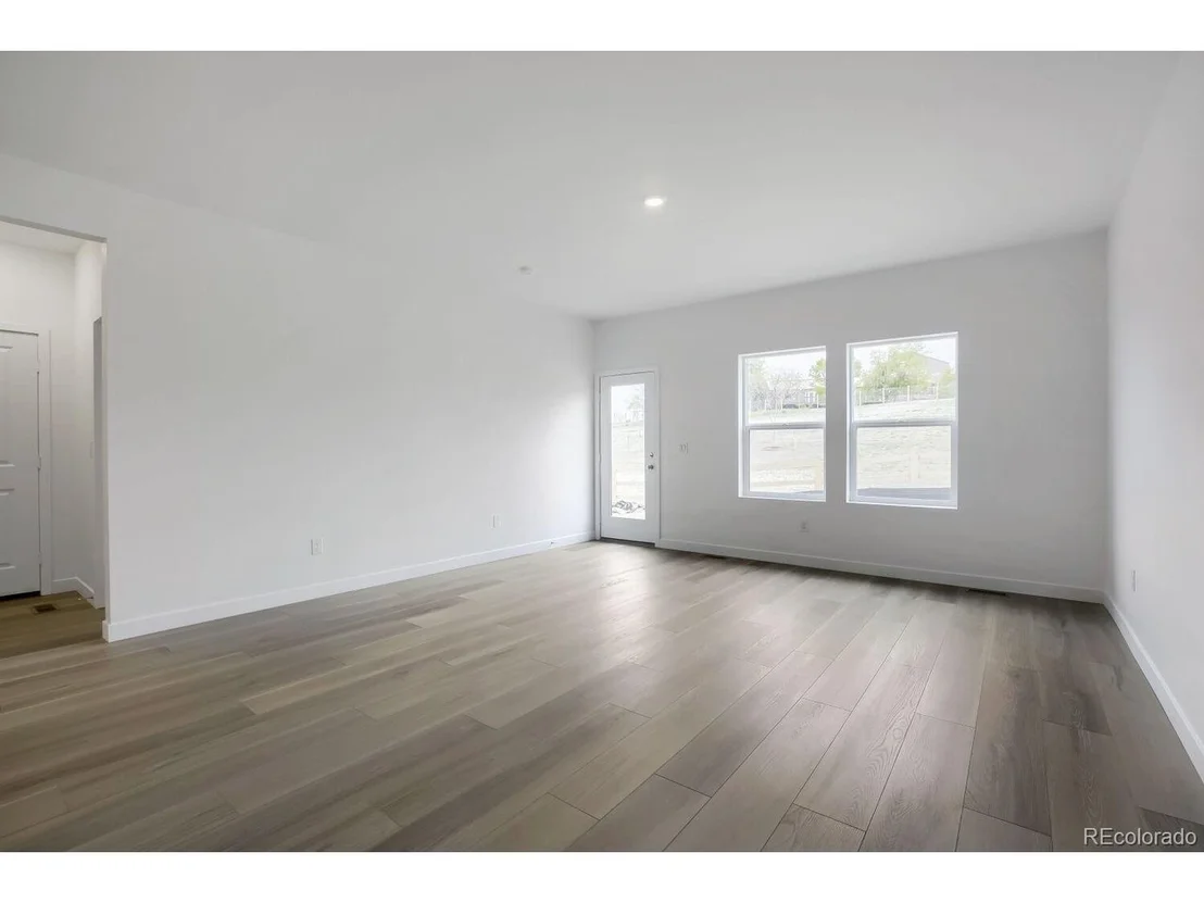 Photo of 1758 Drumming Dr