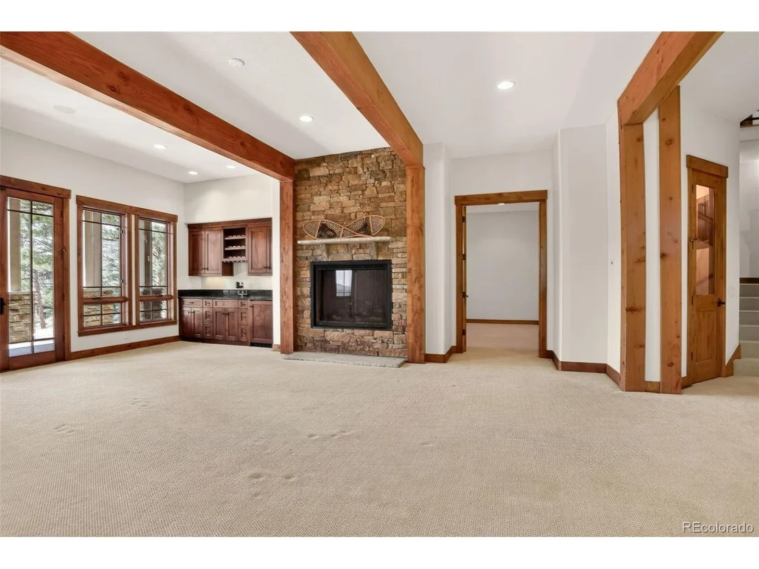 Photo of 524 Humphrey Dr