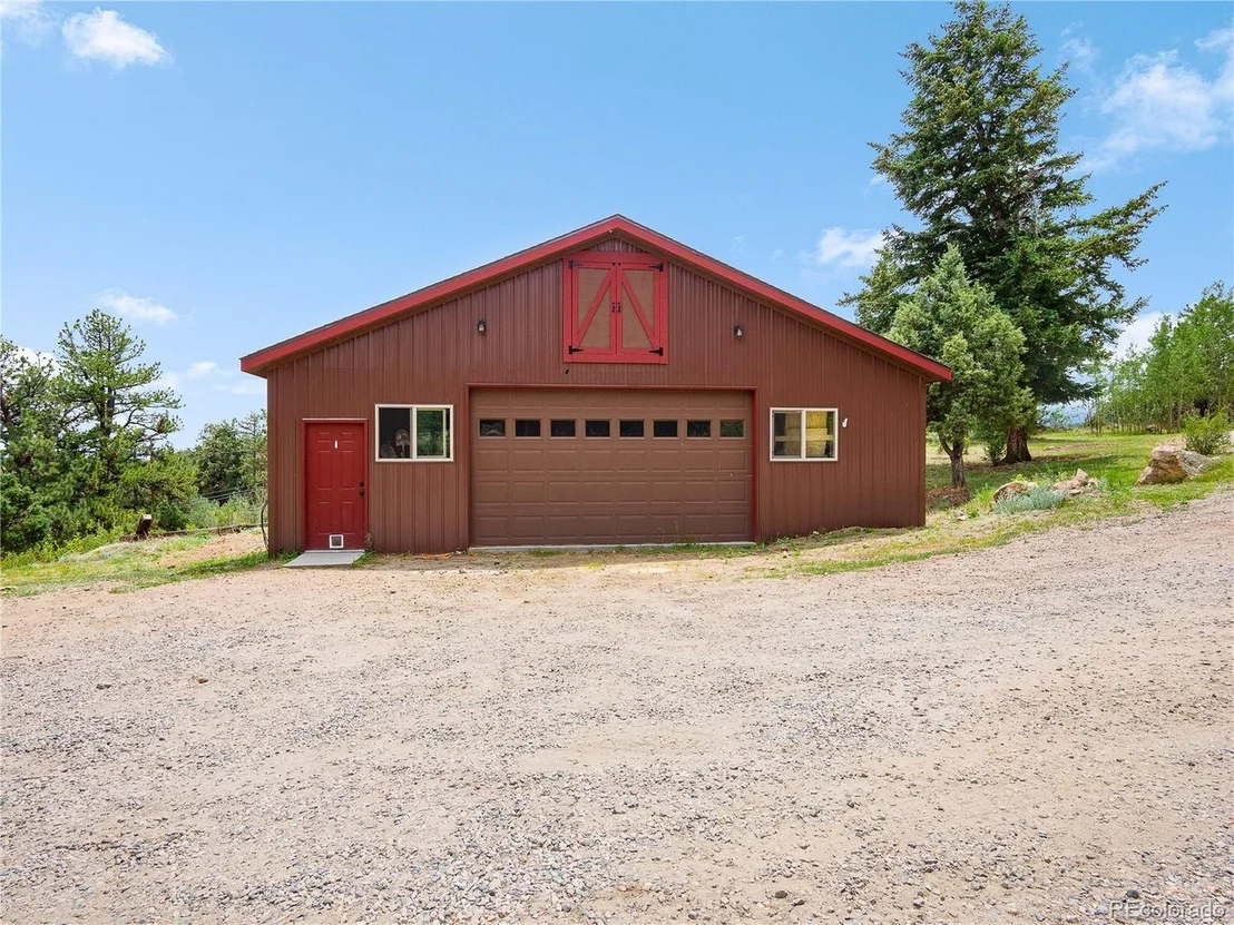 Photo of 237 Panorama Dr