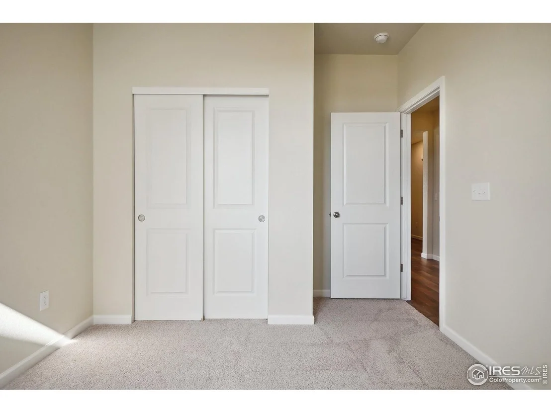 Photo of 824 Hummocky Way