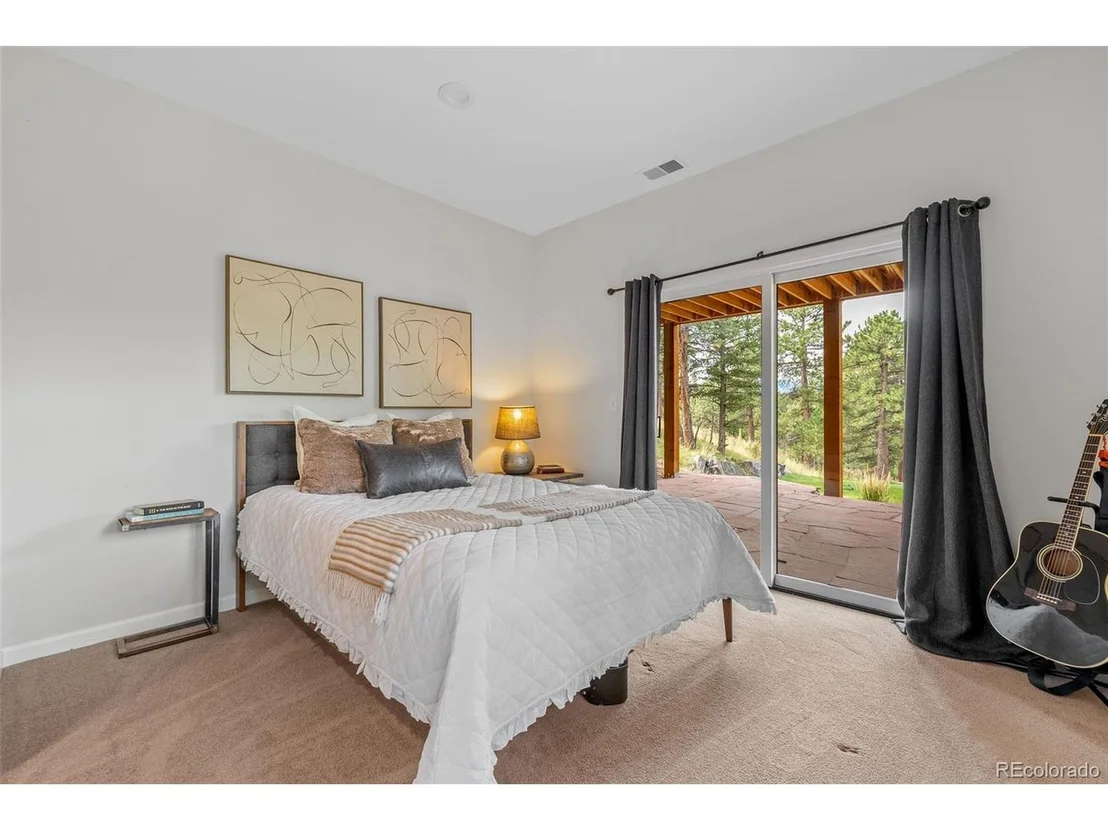 Photo of 2667 Keystone Dr