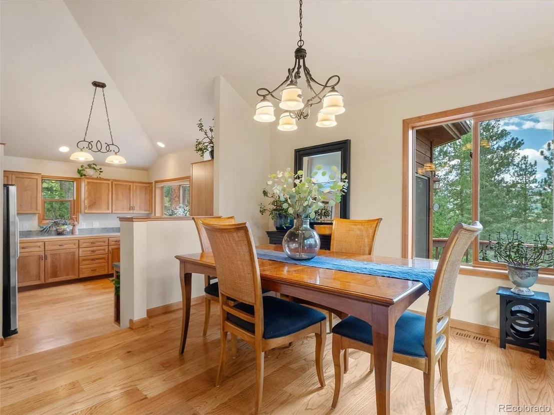 Photo of 27336 Mountain Park Rd