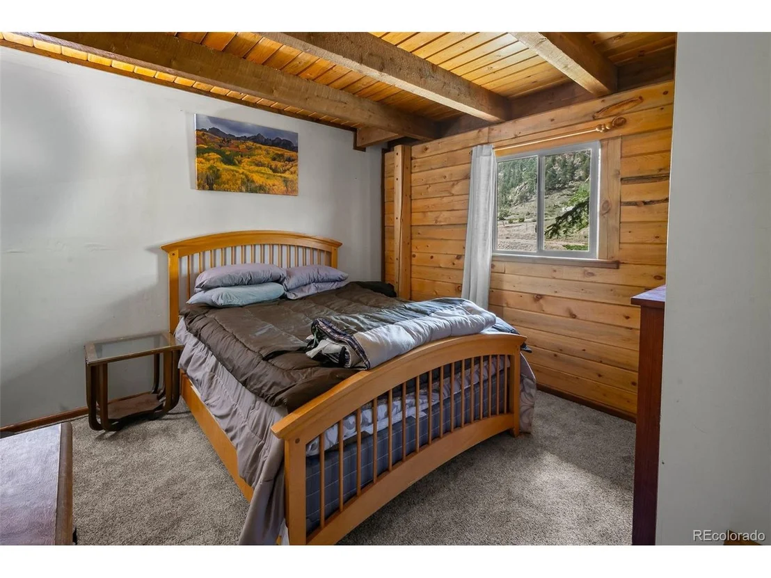 Photo of 7256 Jefferson Rd