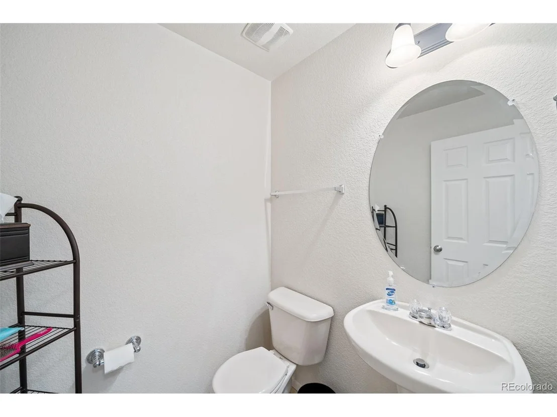 Photo of 5738 Hickory Cir