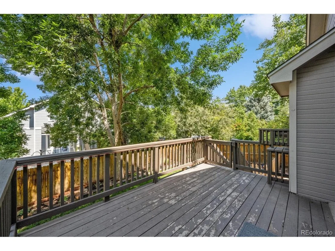 Photo of 6715 W 97th Cir