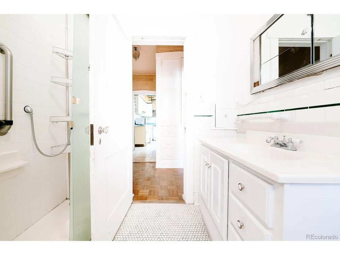 Photo of 801 Steele St