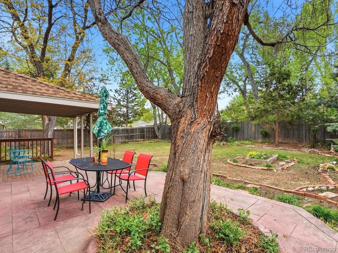 Photo of 13850 W 75th Pl