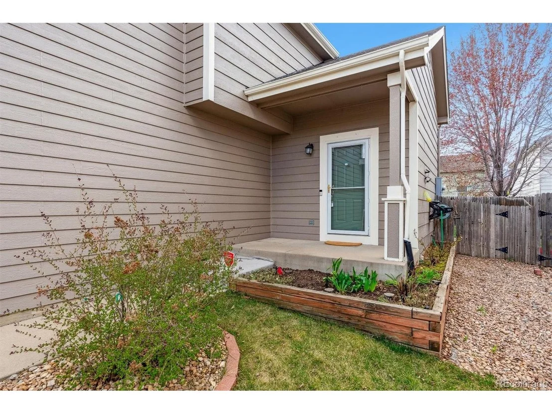 Photo of 6774 St Vrain Ranch Blvd