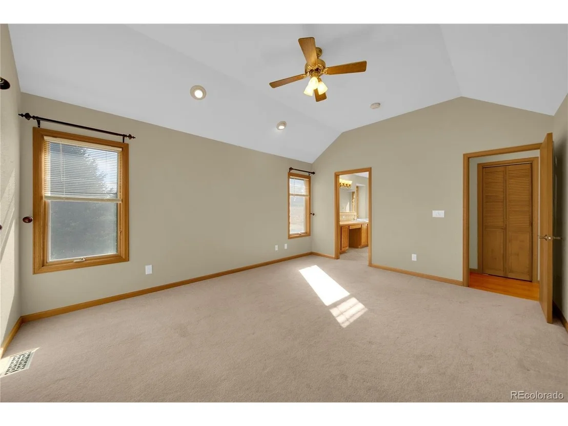 Photo of 74 Bachar Dr