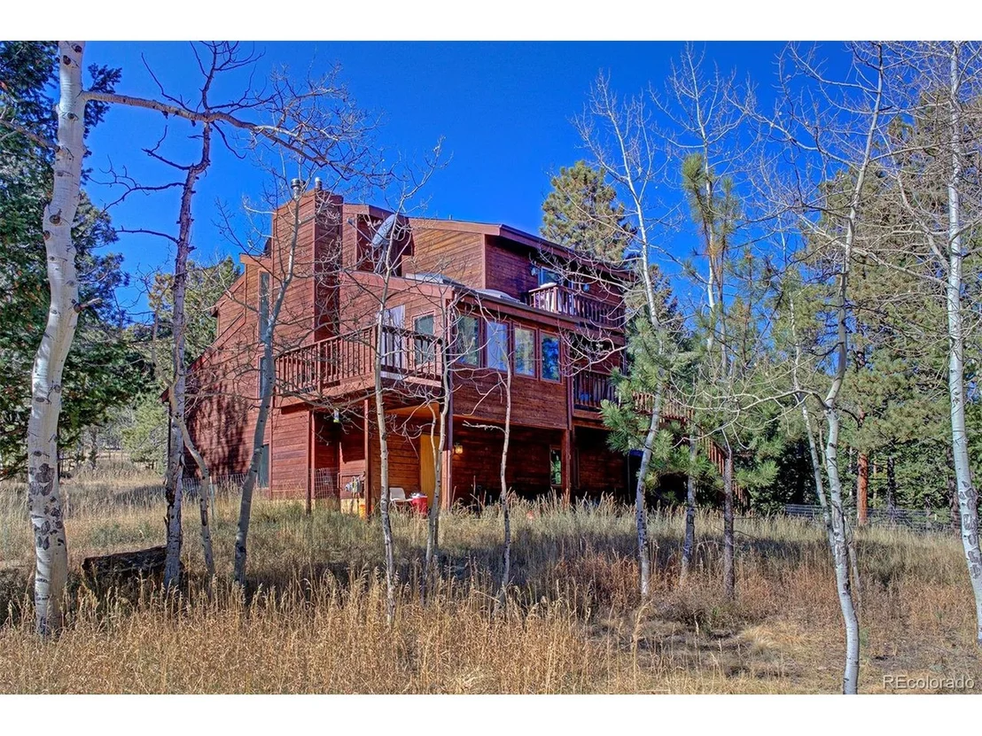Photo of 78 Columbine Rd