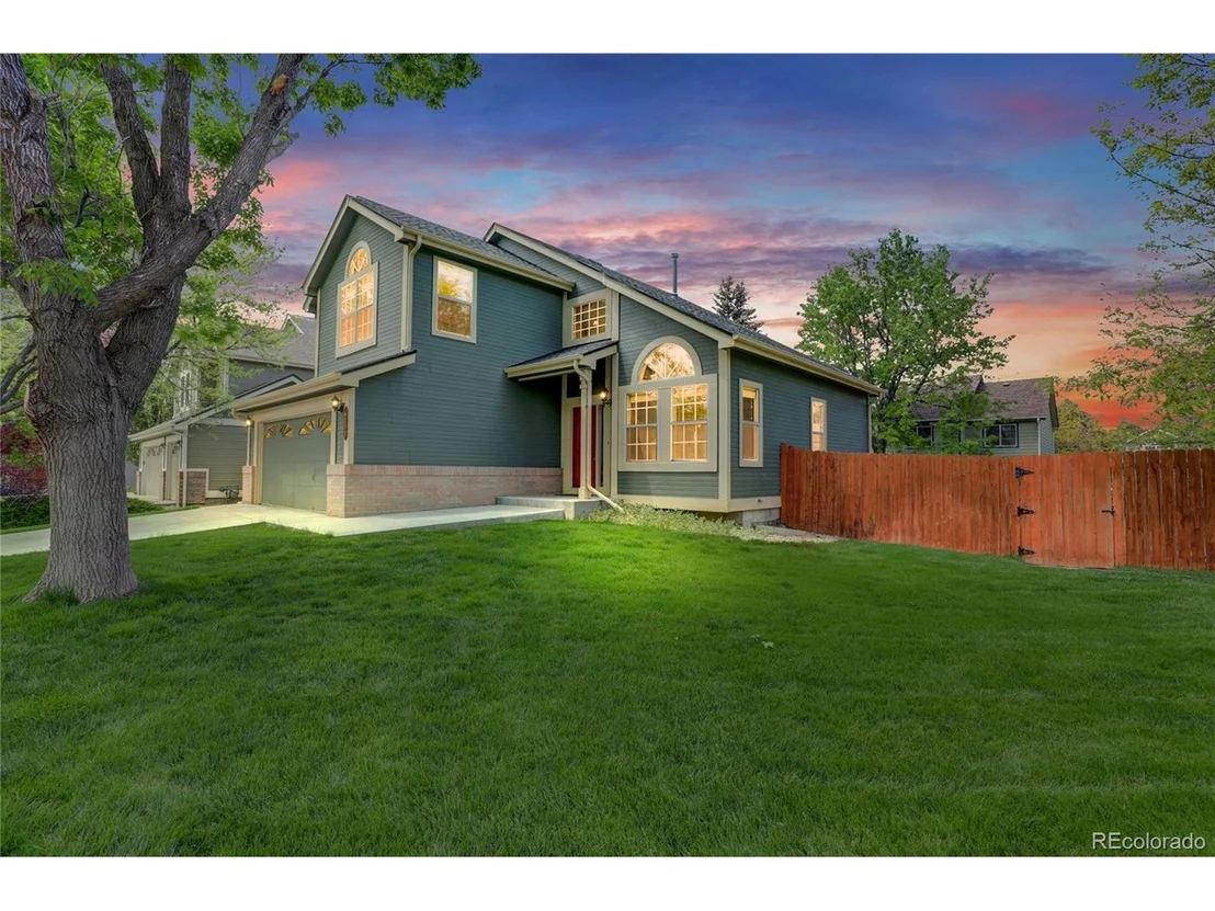 Photo of 6735 W 97th Cir