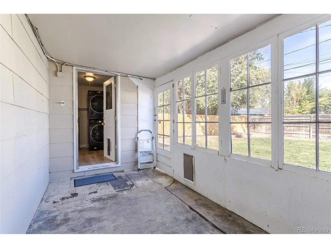 Photo of 6845 W 55th Pl
