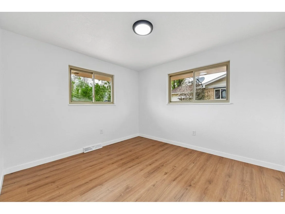 Photo of 367 Eastern Ave