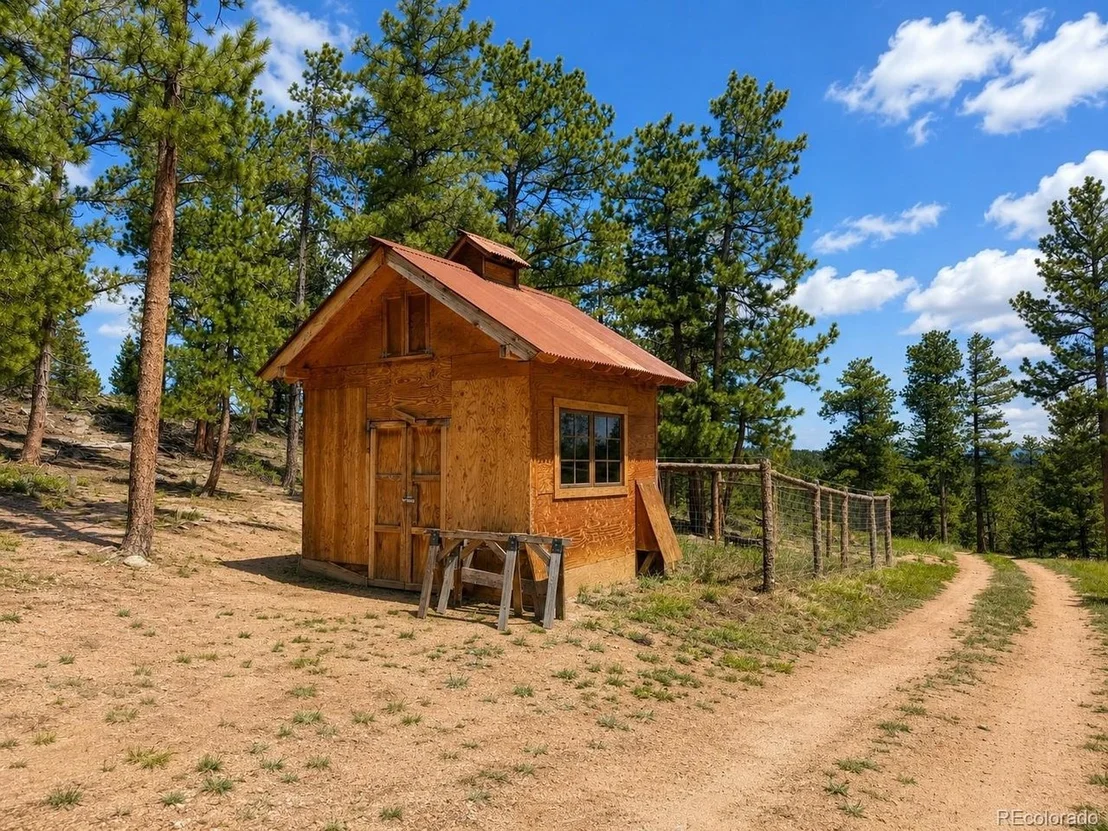 Photo of 1001 County Road 86