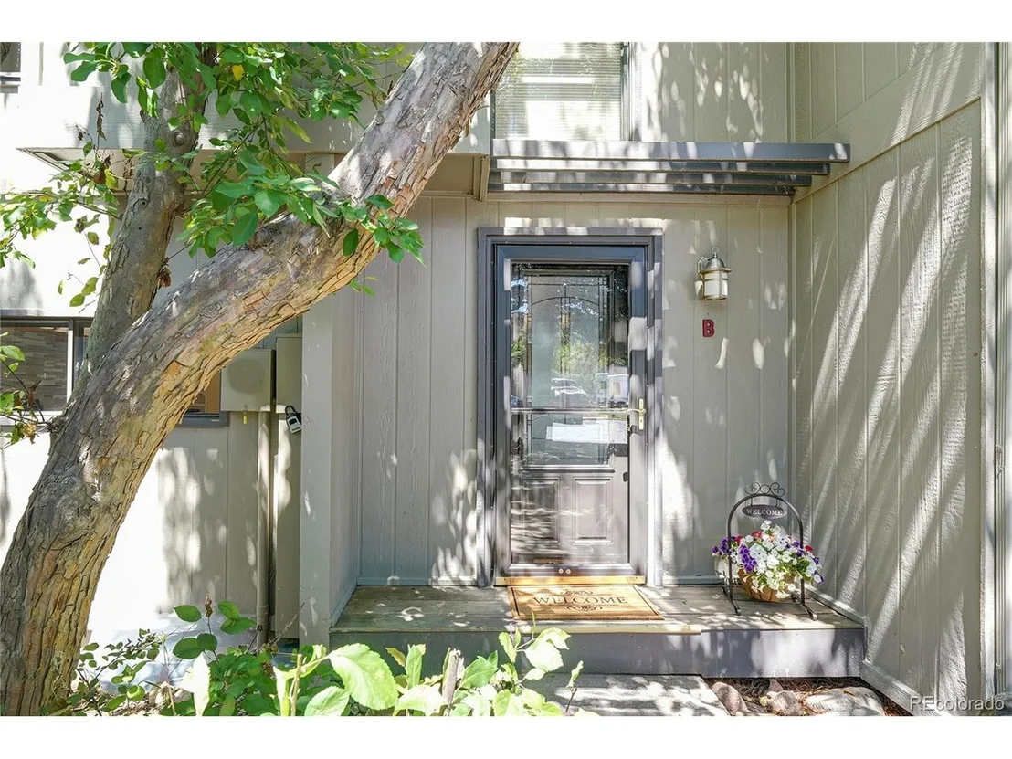 Photo of Unit B at 1325 Bear Mountain Dr