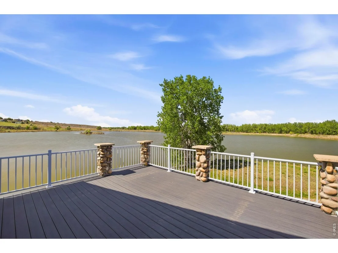 Photo of 510 Lakeside Pl
