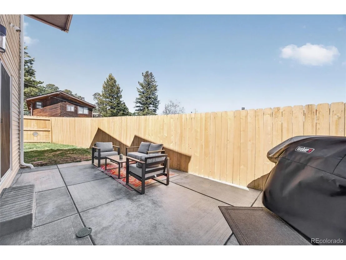 Photo of 30793 Hilltop Dr