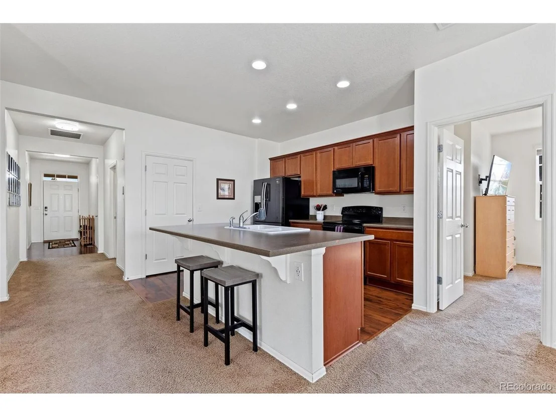 Photo of 5355 Neighbors Pkwy