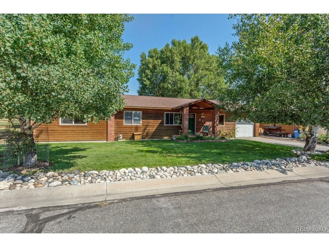 Photo of 1326 Angelview Cir