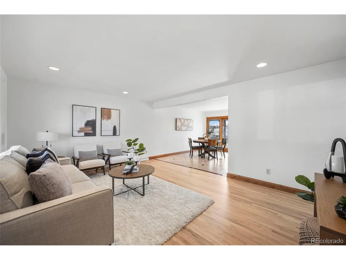 Photo of 7864 Hampden Cir E
