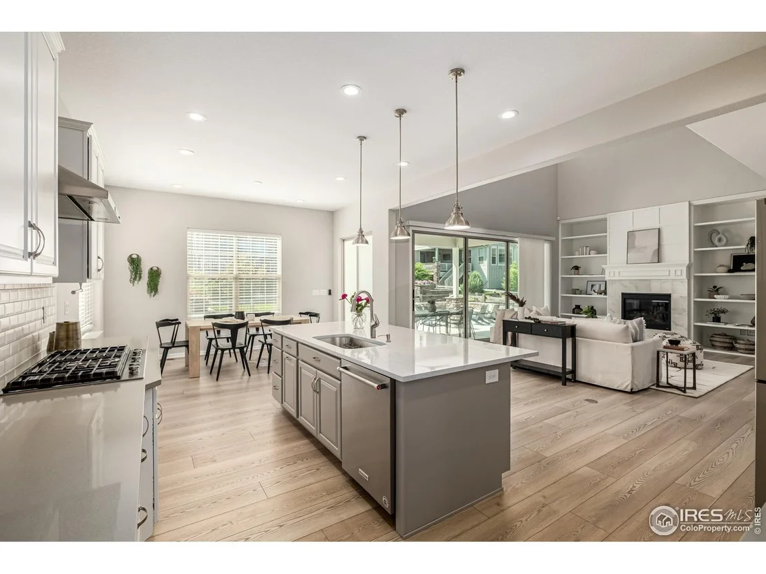 Photo of 1389 Lyons Ln