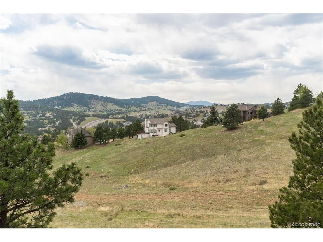 Photo of 455 Strada Rossa Rd