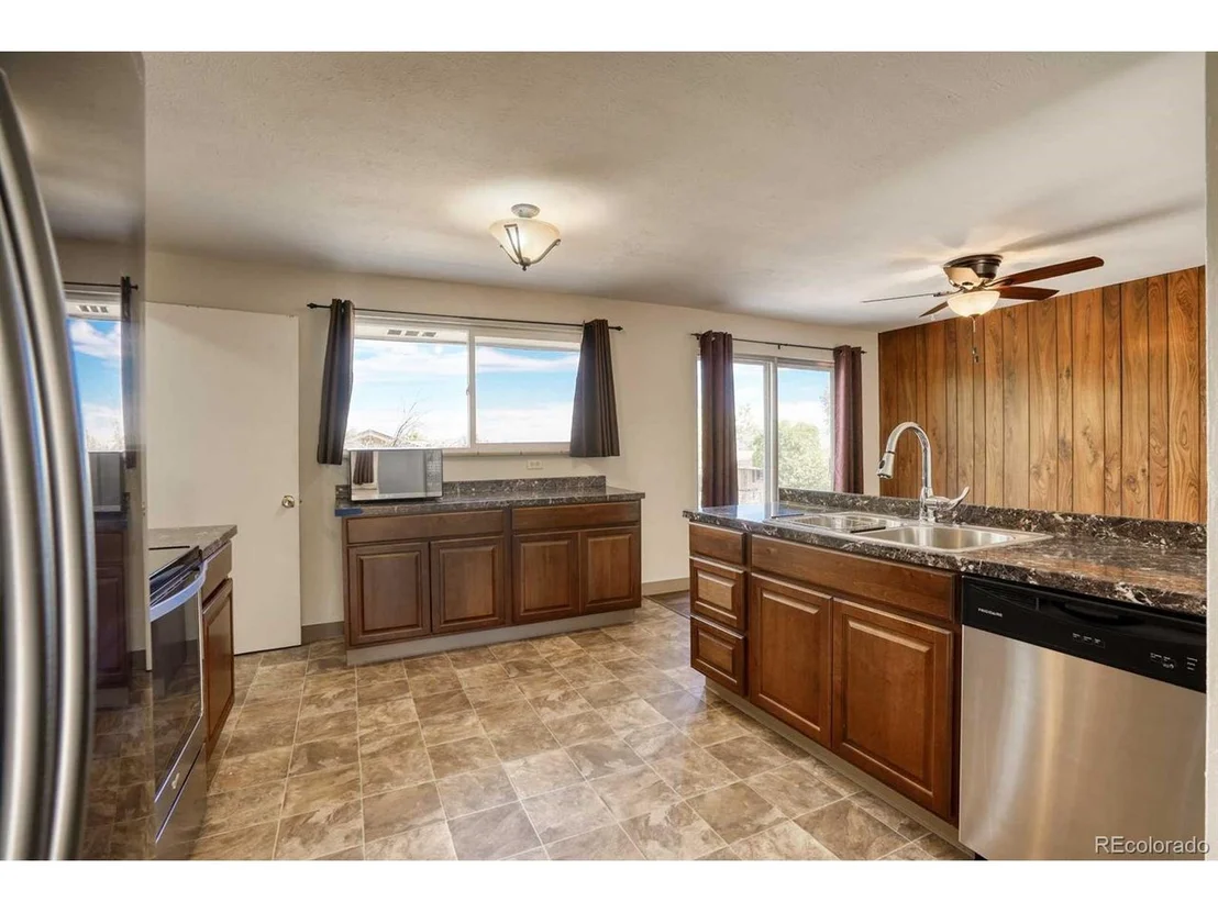 Photo of 131 Marigold Dr