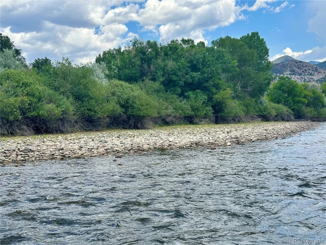 Photo of 8720 County Road 175
