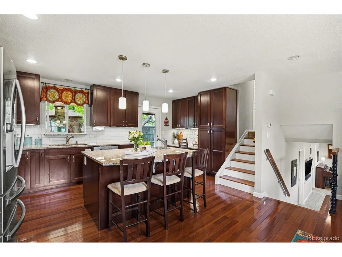 Photo of 107 Walnut St
