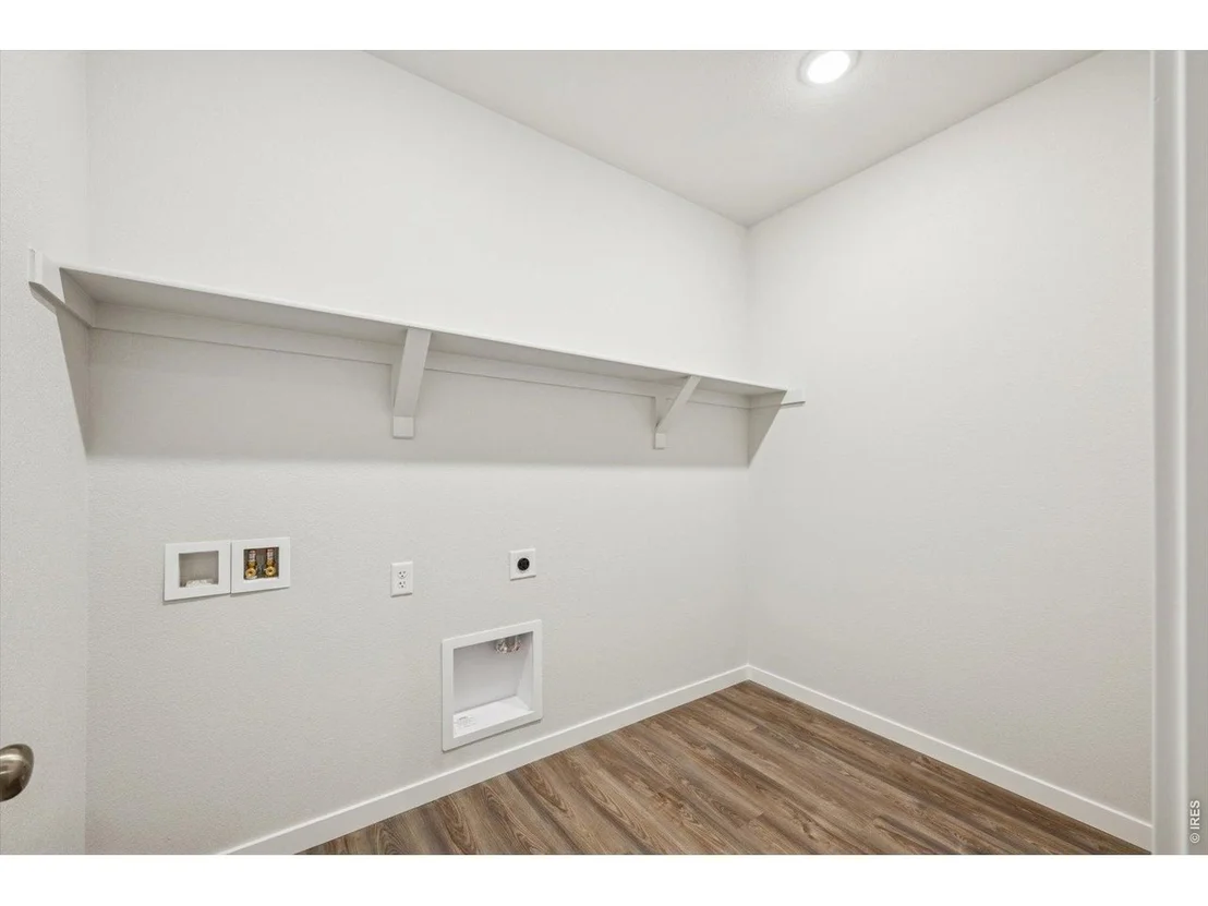 Photo of 815 Kettlepond Way