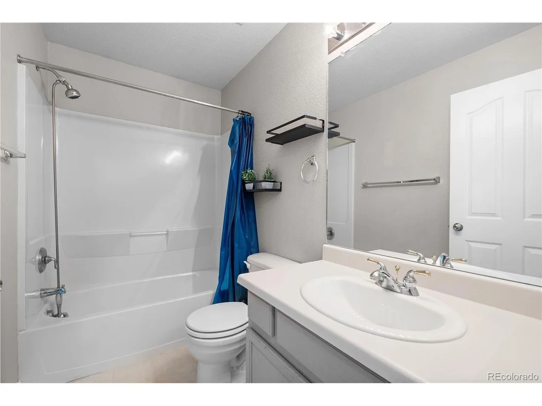 Photo of 9941 Chambers Dr