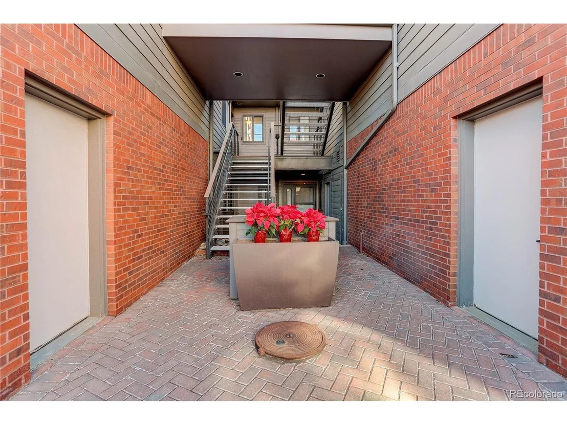Photo of Unit C at 848 Walnut St