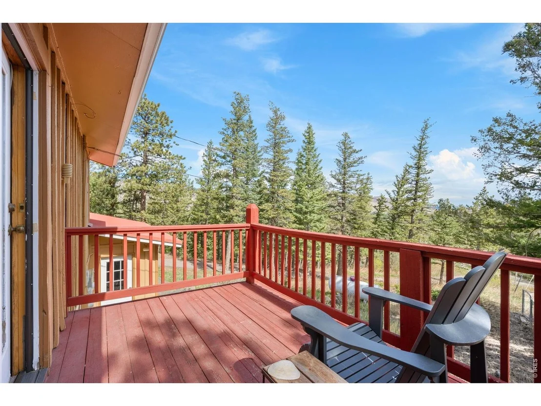Photo of 526 Brook Rd
