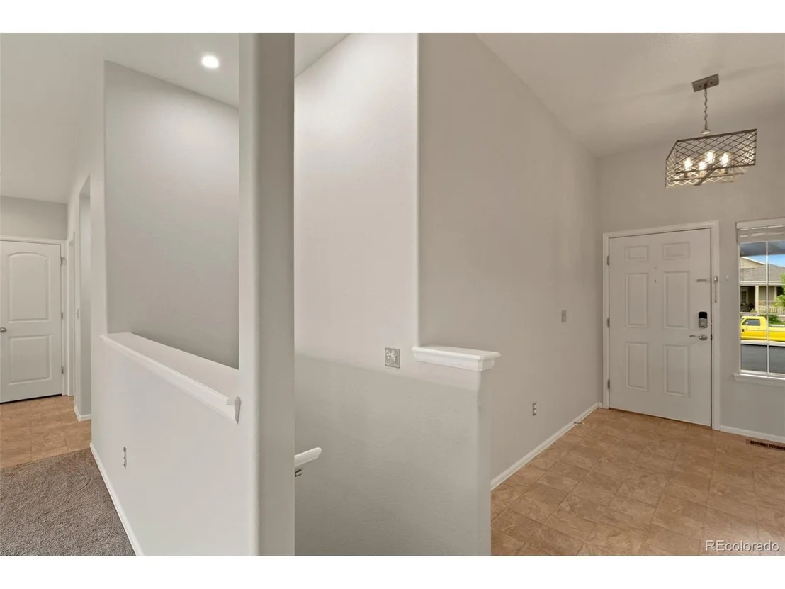 Photo of 2933 Alpine Ave