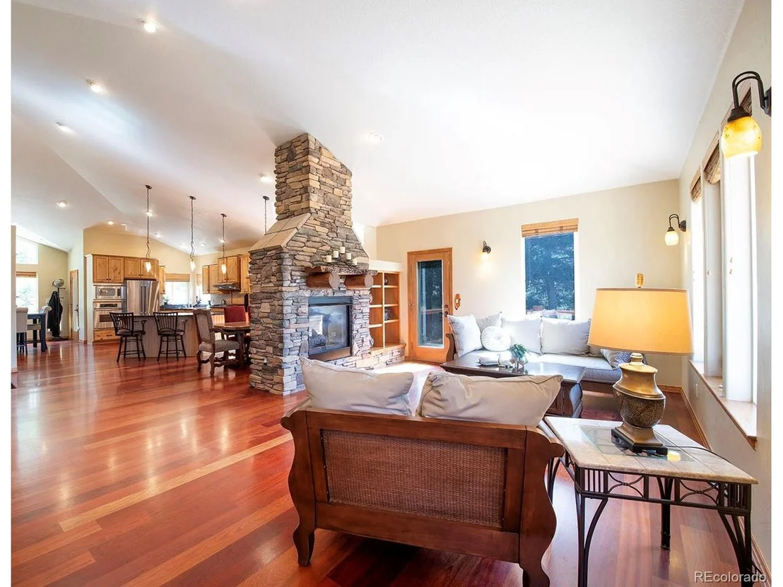 Photo of 4670 Forest Hill Rd