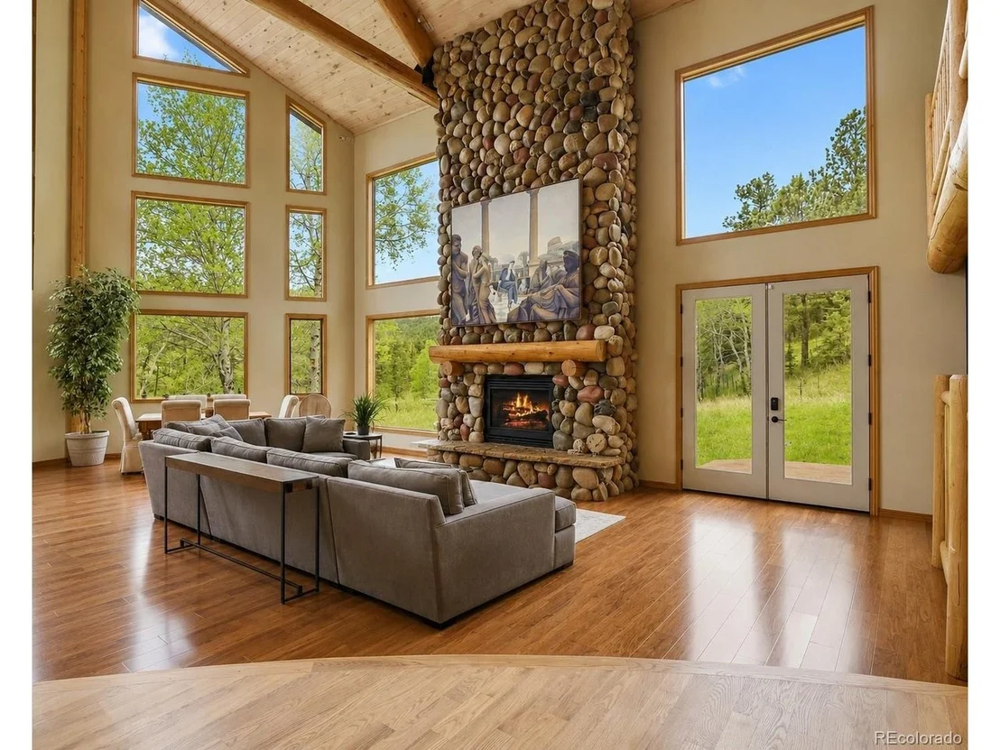 Photo of 417 Witter Gulch Rd