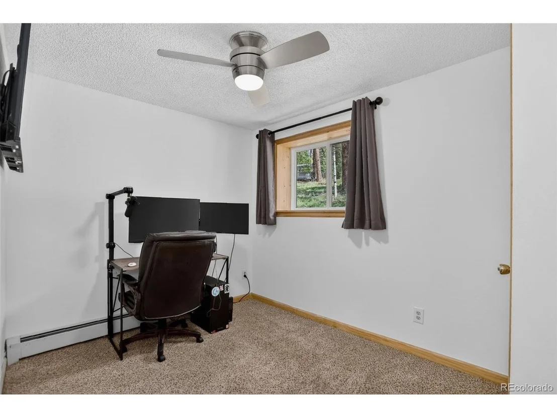 Photo of 11135 Kennedy Ave