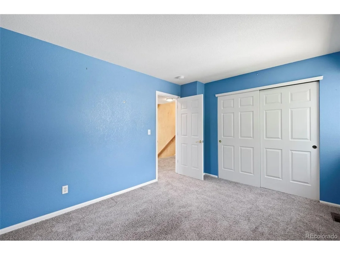 Photo of 6846 Edgewood Way