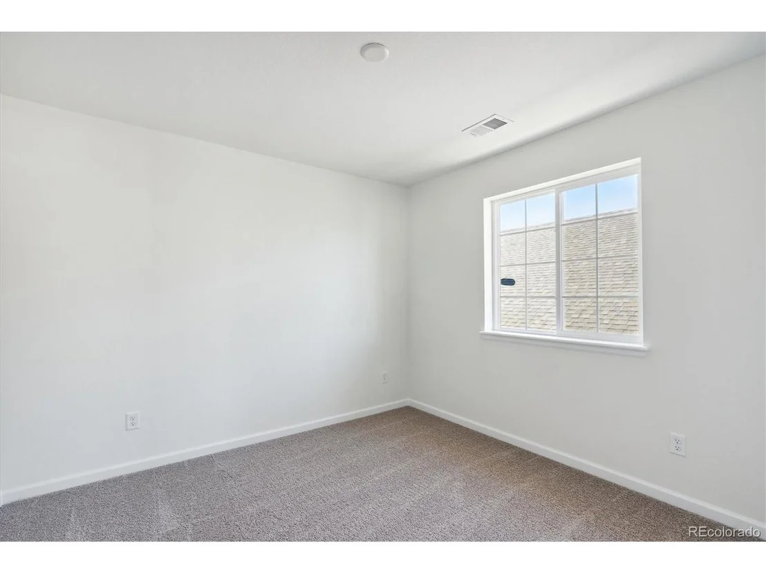 Photo of 7364 S Waterloo Way