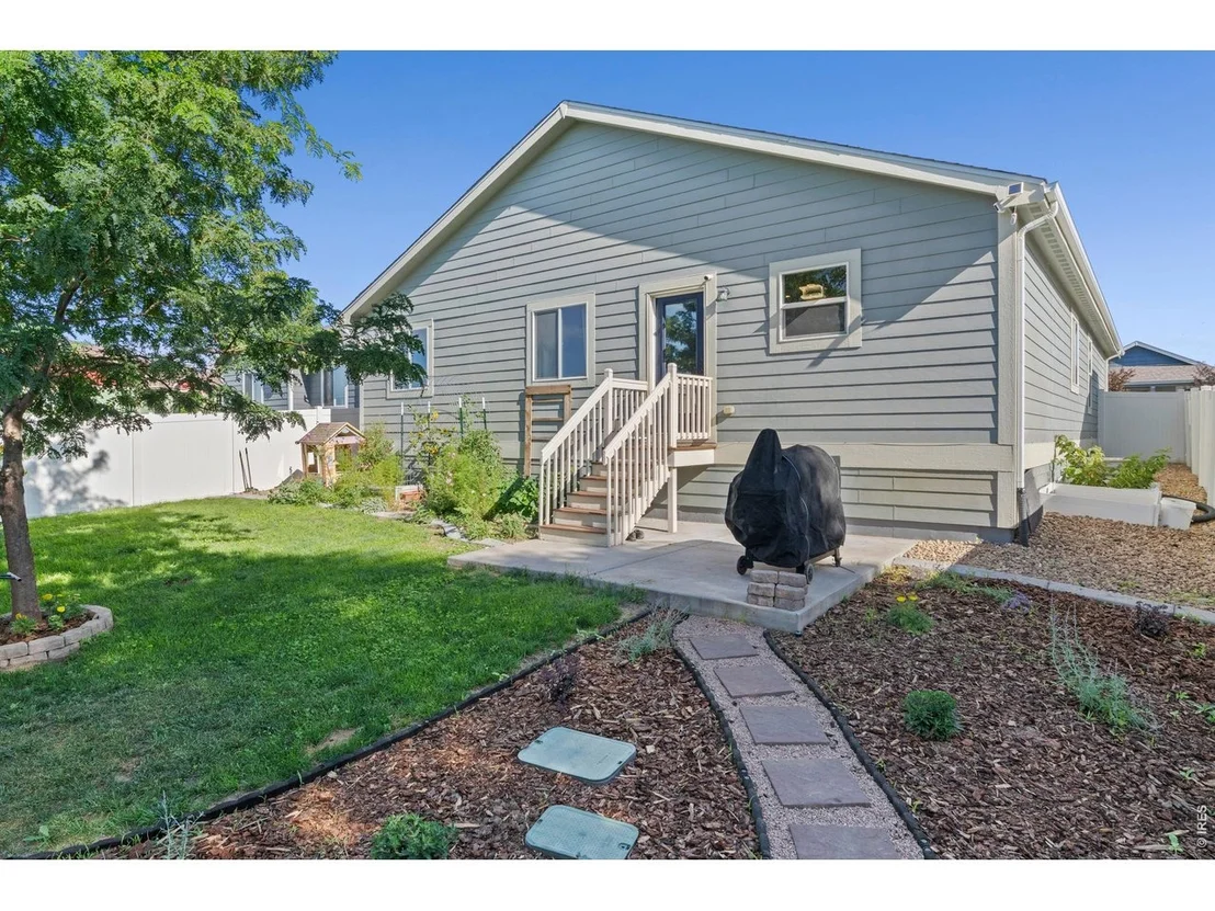 Photo of 2610 Shooting Star Way