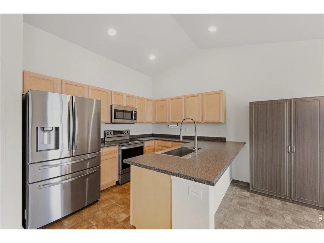 Photo of 639 Gore Range Dr