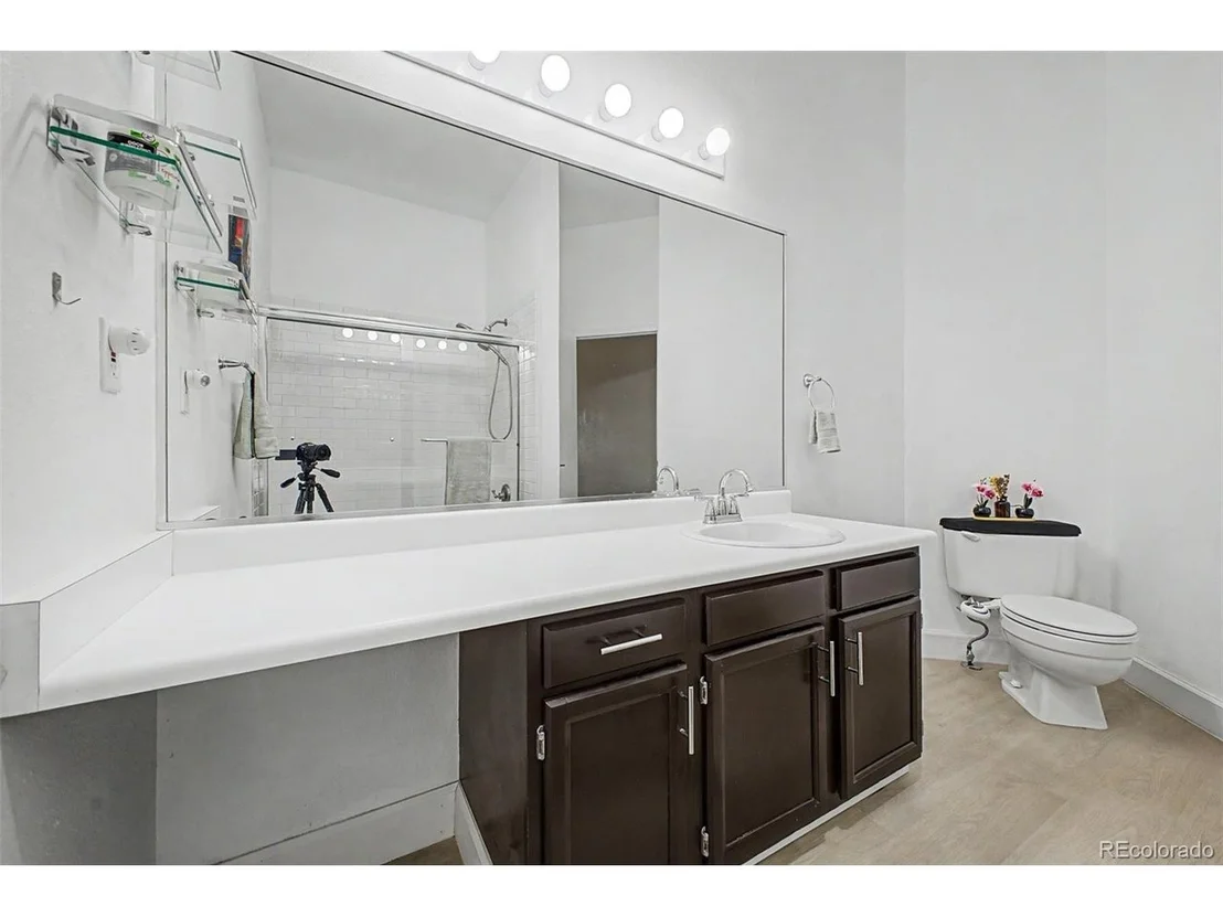 Photo of Unit F at 8790 Allison Dr