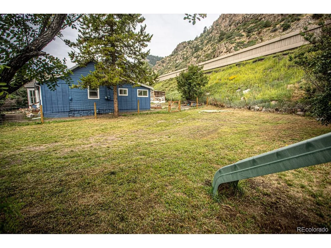 Photo of 1845 County Road 308