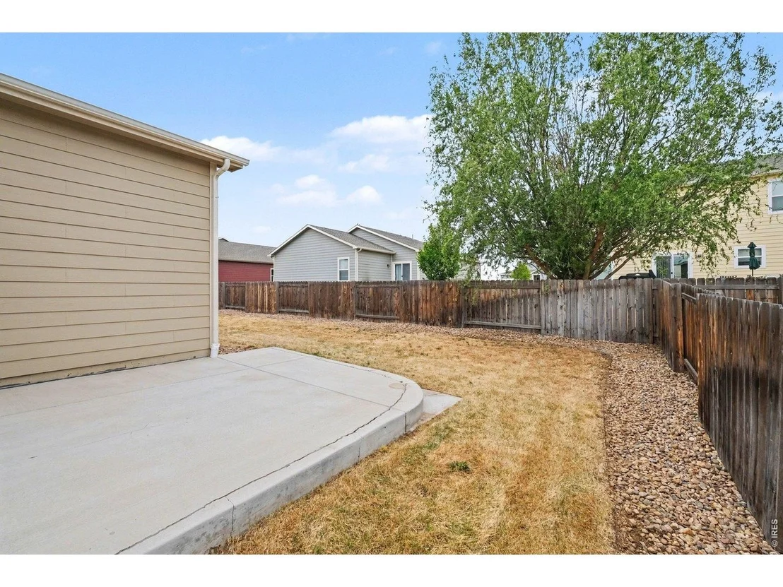 Photo of 7253 Ellingwood Ave