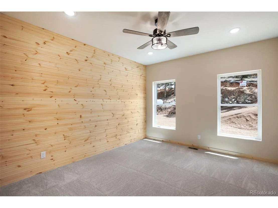 Photo of 198 Timber Ridge Rd