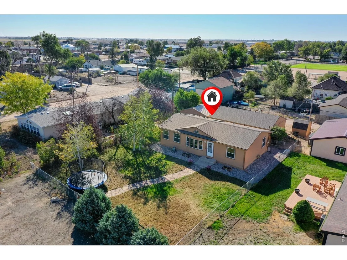 Photo of 404 W Shafer Ave